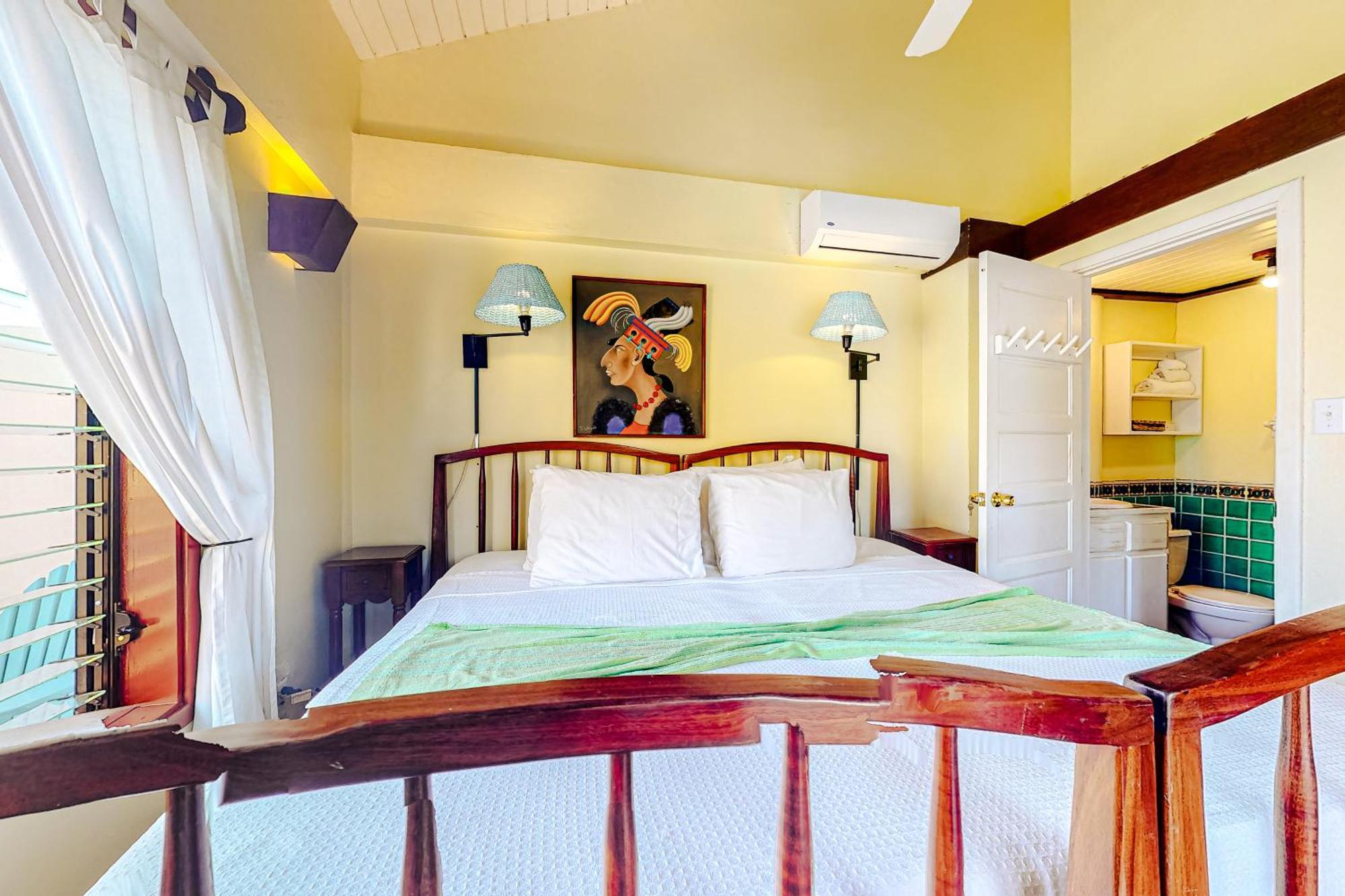 Beachside Villas Gold Standard Certified Placencia Room photo