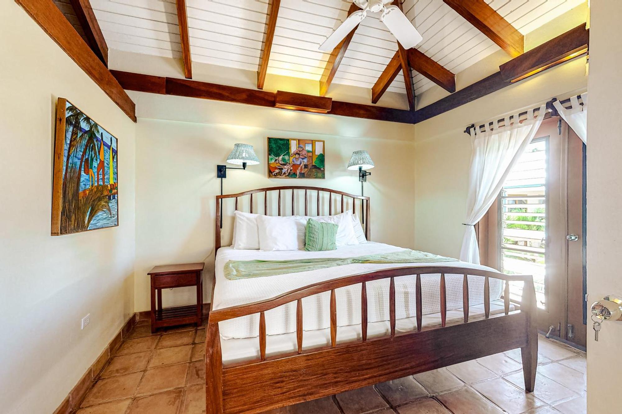 Beachside Villas Gold Standard Certified Placencia Room photo