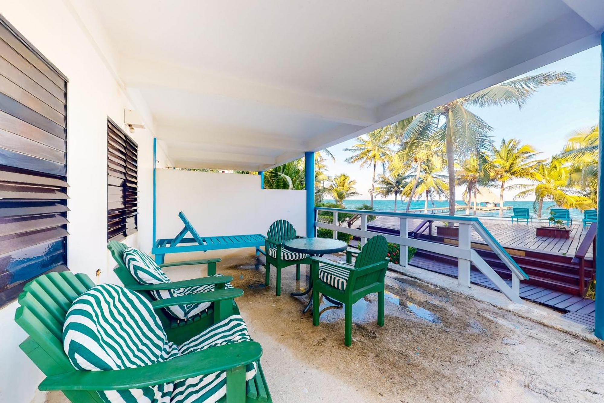 Beachside Villas Gold Standard Certified Placencia Room photo